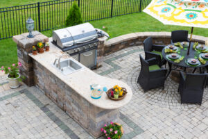Hiring The Right Hardscape Contractor Outdoor Kitchen 