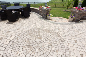 Hiring The Right Hardscape Contractor